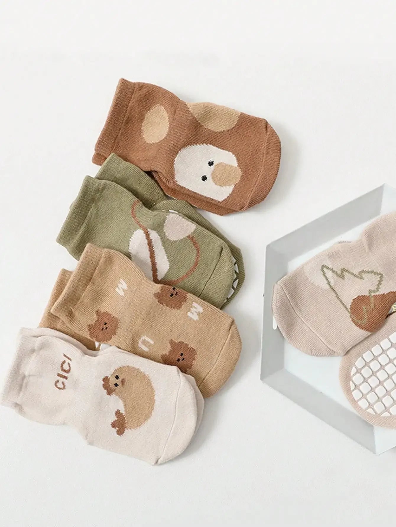 Cotton Newborn Baby Anti Slip Floor Socks With Silicone Grips